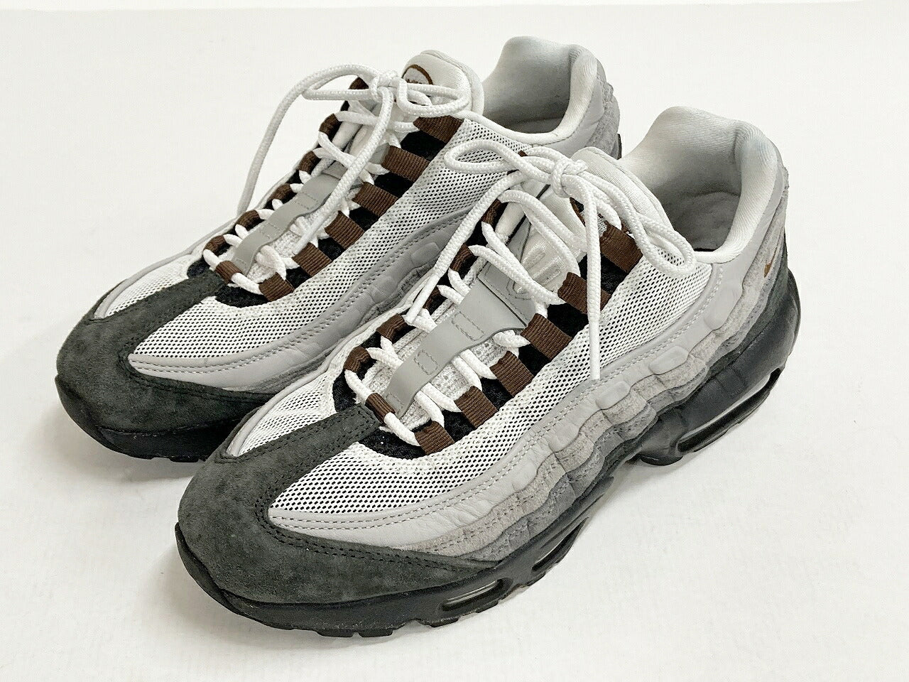 NIKE SB Air Max 95 Gray Sneakers Size 26cm