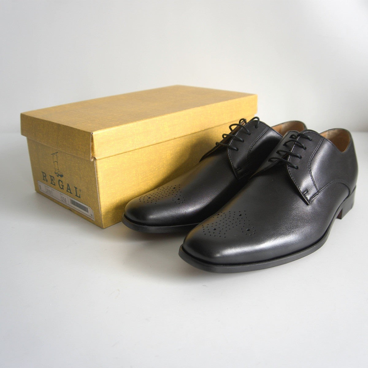 REGAL Medallion Leather Shoes Size 25cm