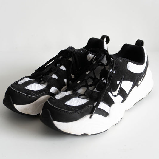 Nike TECH HERA / FJ9532-101 Sneakers Size 26.5cm