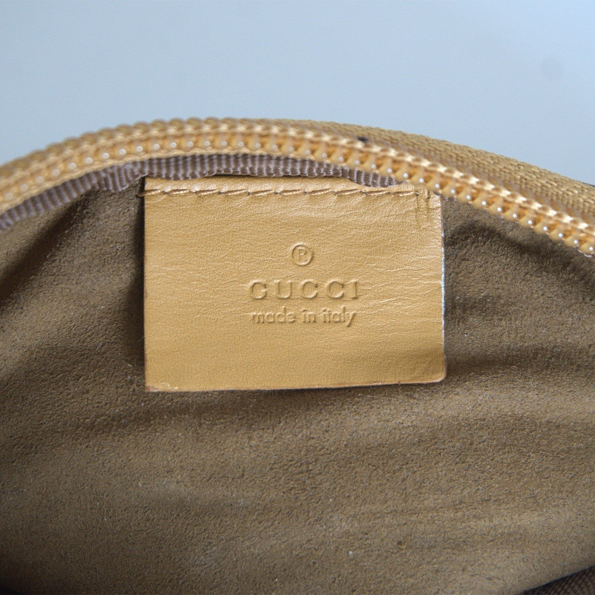 OLD GUCCI MULTI POUCH