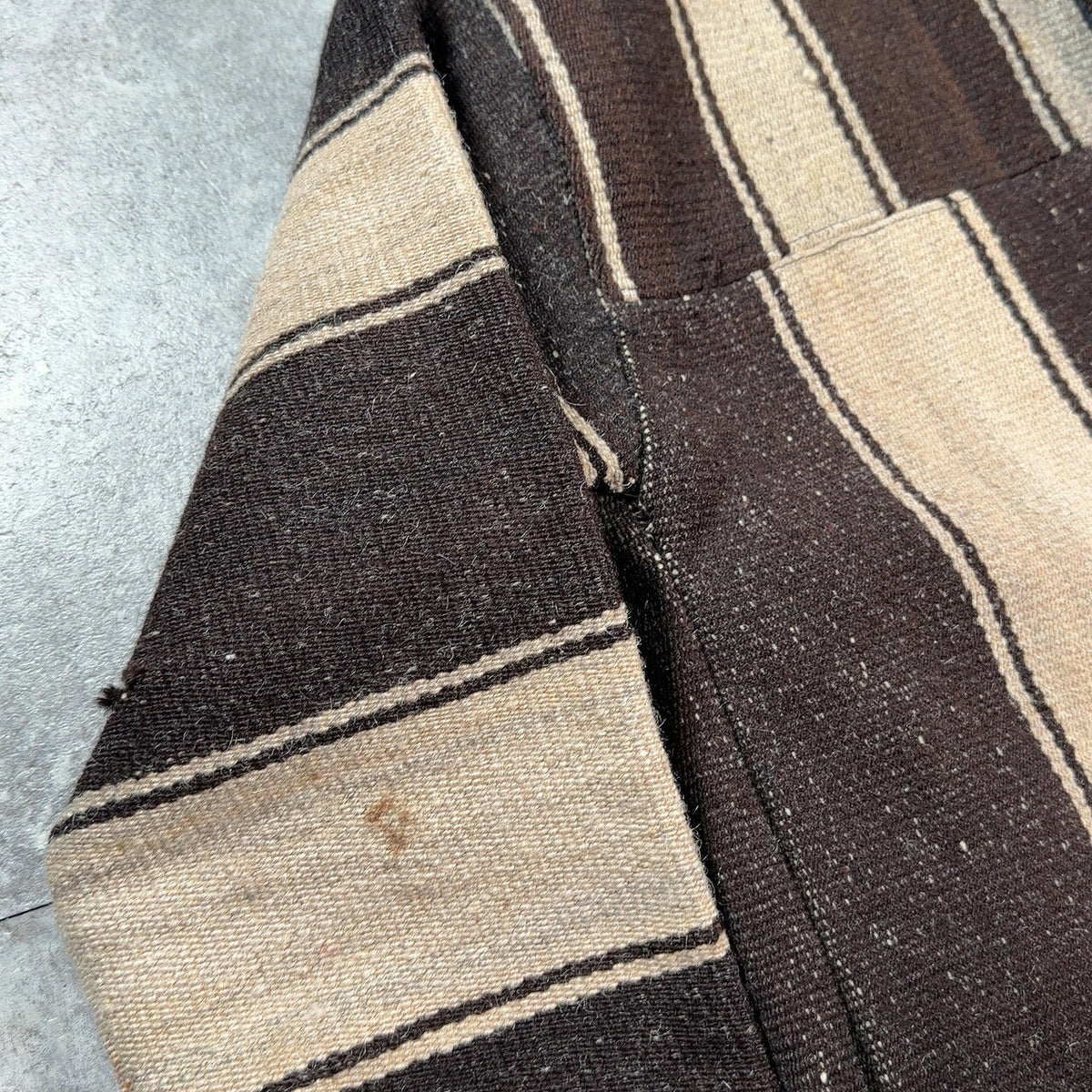 VINTAGE Striped Blanket Wood Button Jacket Brown