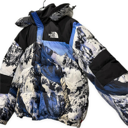 Supreme FW17 TNF Mountain Baltoro Jacket Blue Size M