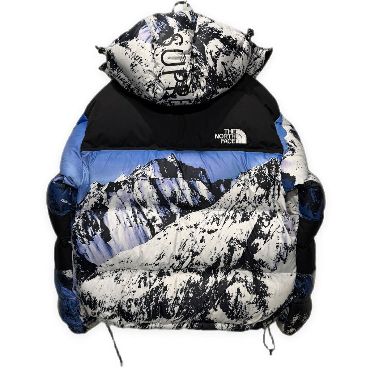 Supreme FW17 TNF Mountain Baltoro Jacket Blue Size M