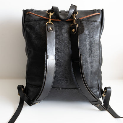 HERZ All leather backpack Black