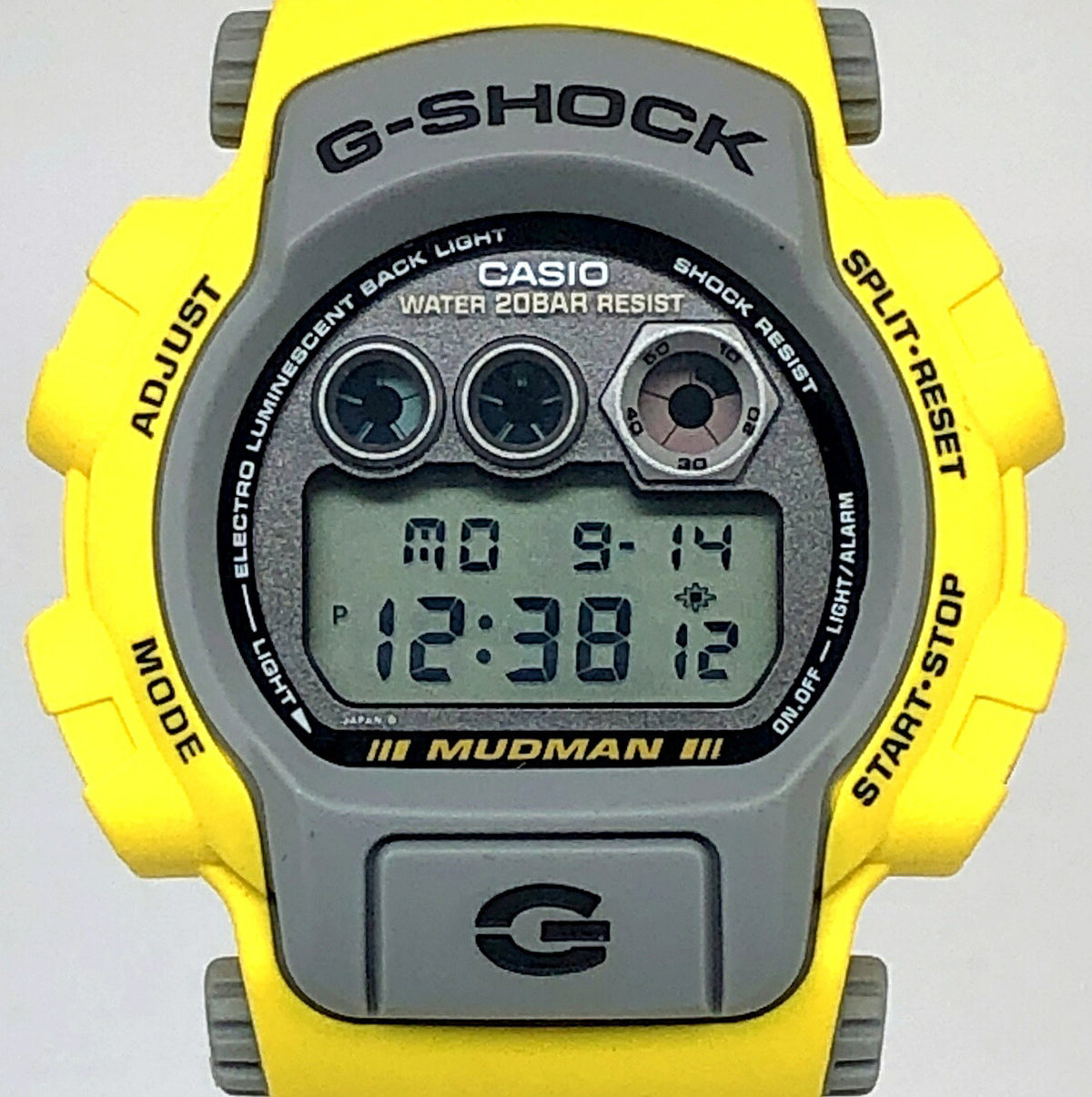 Casio G-SHOCK Mudman DW-8400Y-9T Men In Yellow Watch