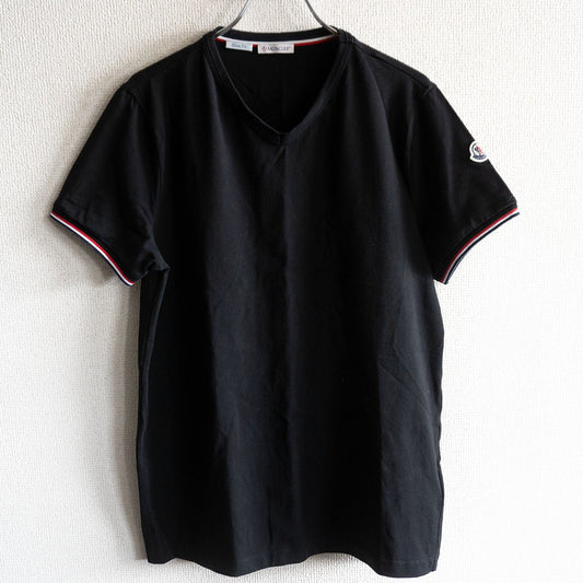 Moncler V-neck T-shirt Black Size M