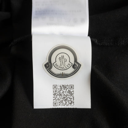 Moncler V-neck T-shirt Black Size M