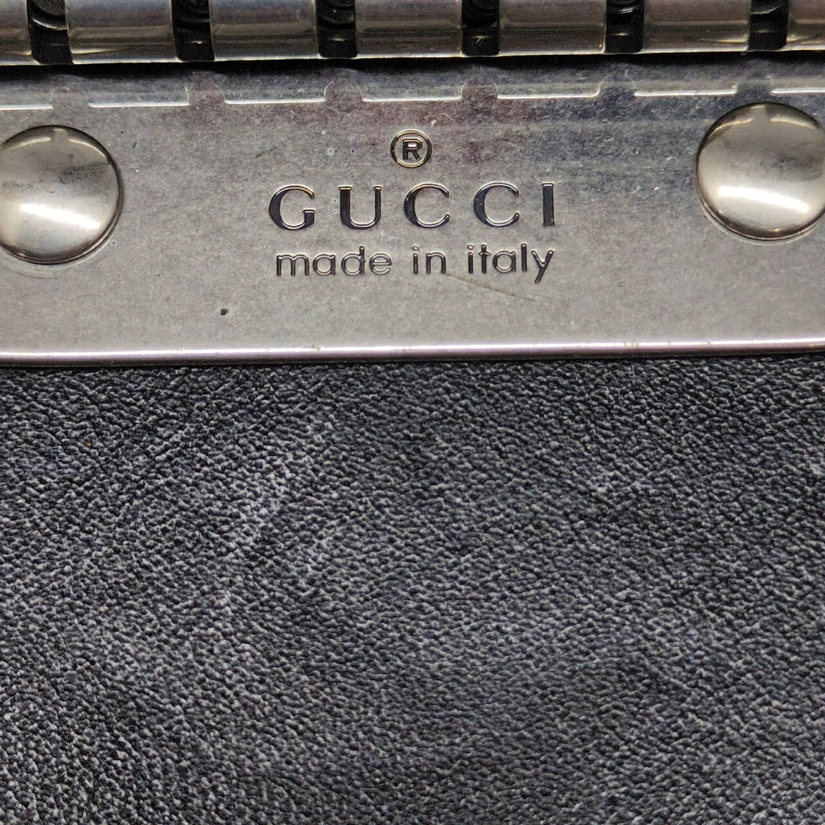 GUCCI GG Emblem 6-Ring Key Case Black Bag