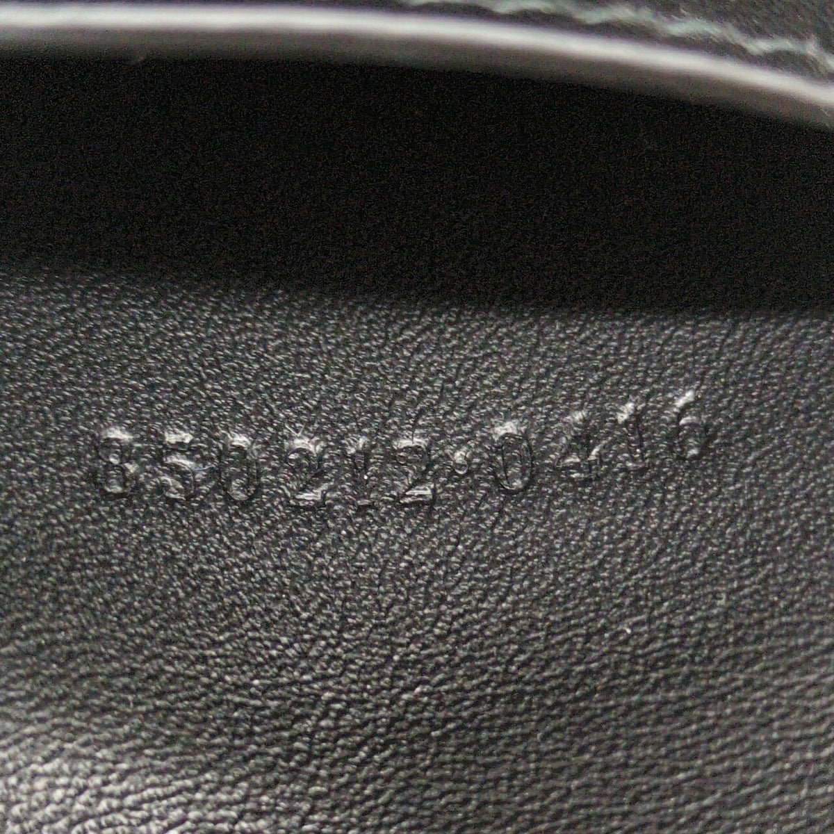 GUCCI GG Emblem 6-Ring Key Case Black Bag