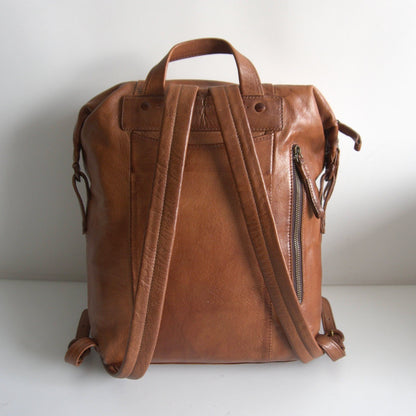 genten Burnished Goat Nume Leather Compact Size ONE SIZE