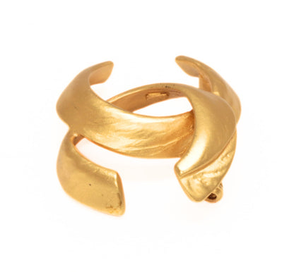 CHANEL Gold Metal Coco Mark Brooch