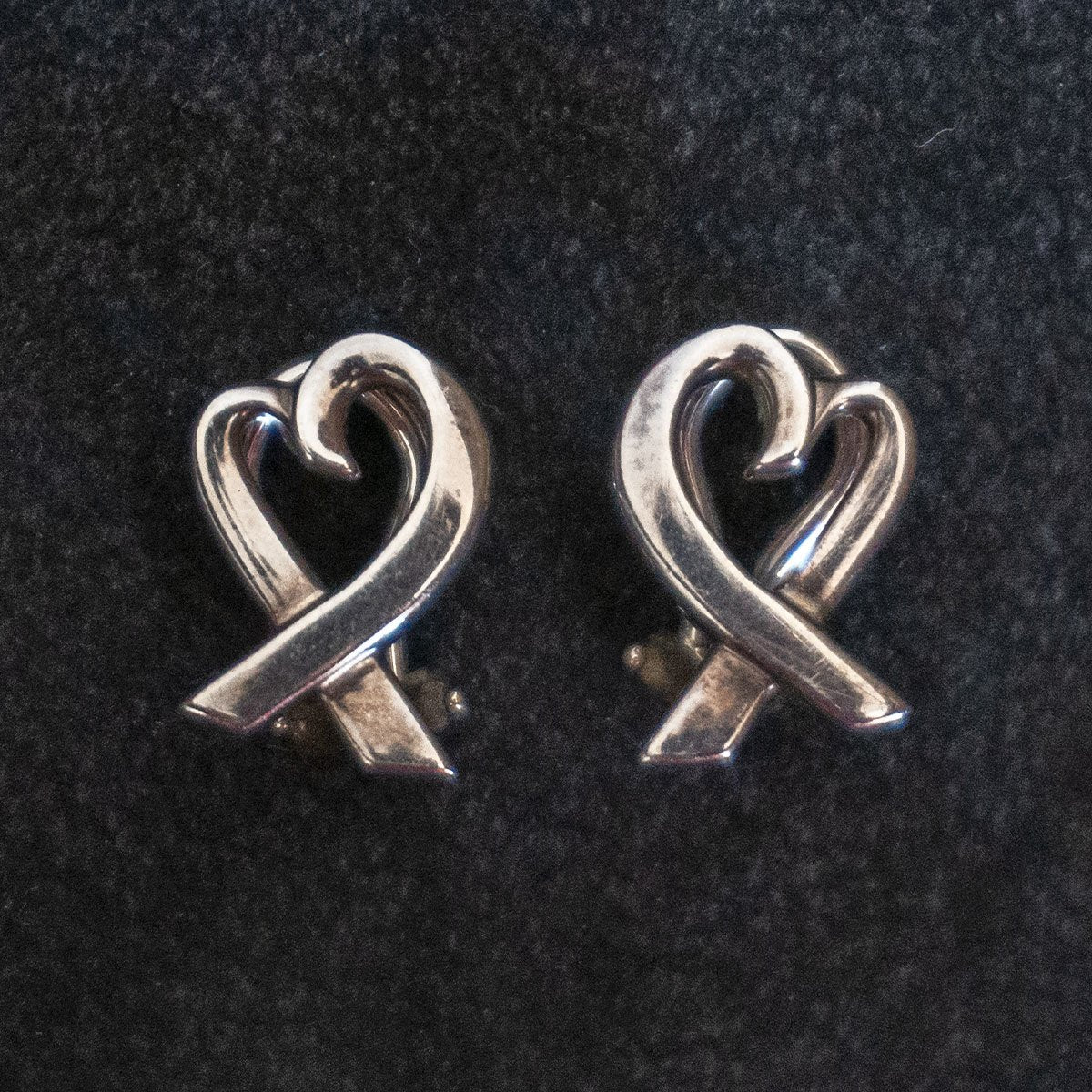 Tiffany & Co. Silver Ribbon Ear Cuff