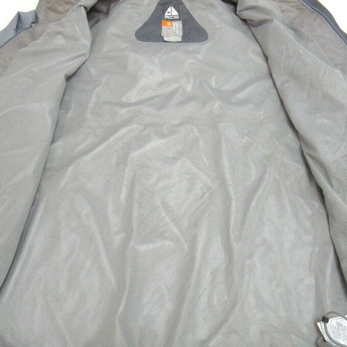 NIKE ACG Nylon Jacket Gray Size L