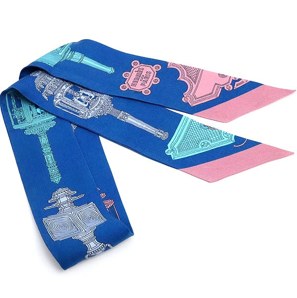 HERMES "Merveilleuses Lanternes" Silk Twilly Blue Multi
