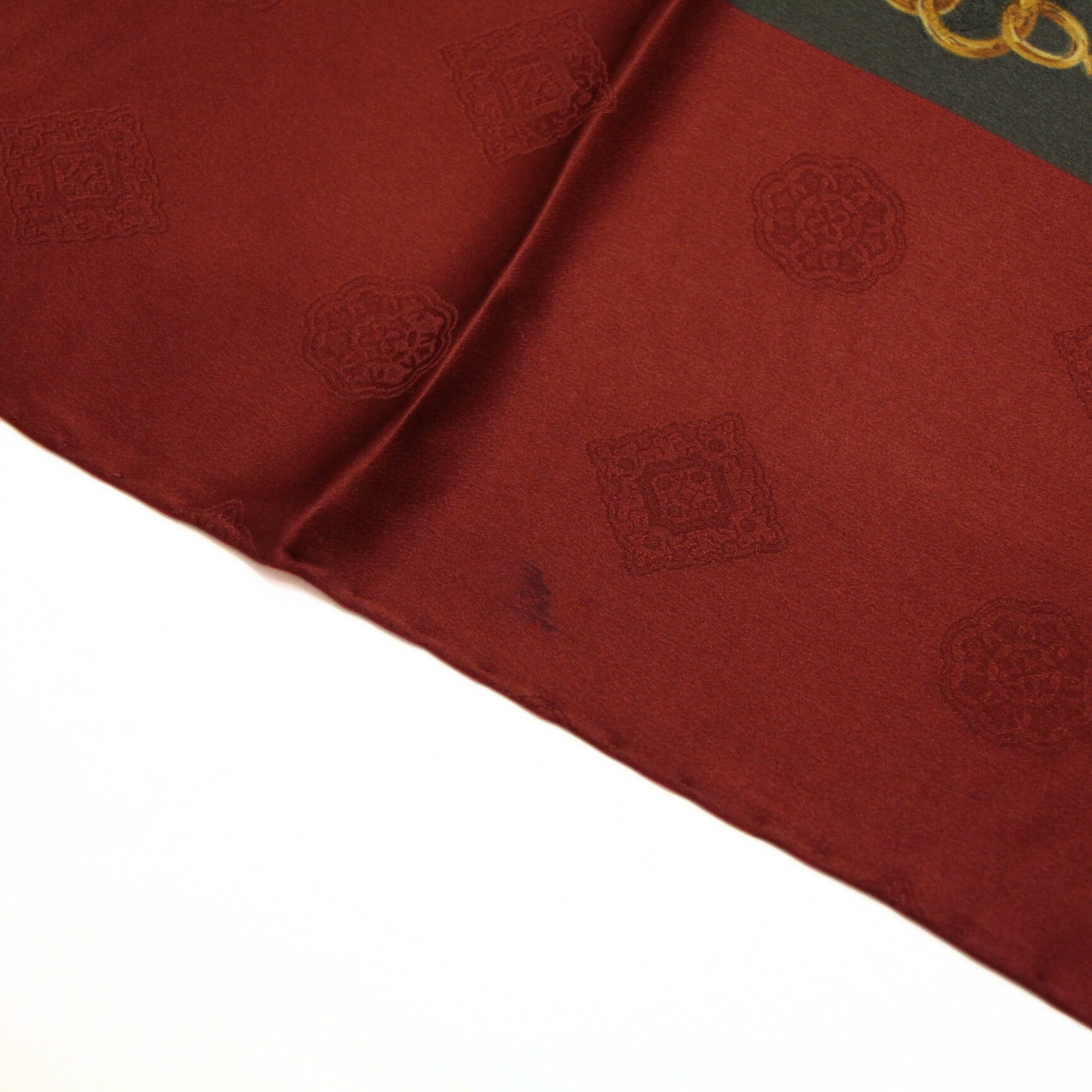 CHANEL Chain Print Silk Scarf Green/Bordeaux Size ONE SIZE