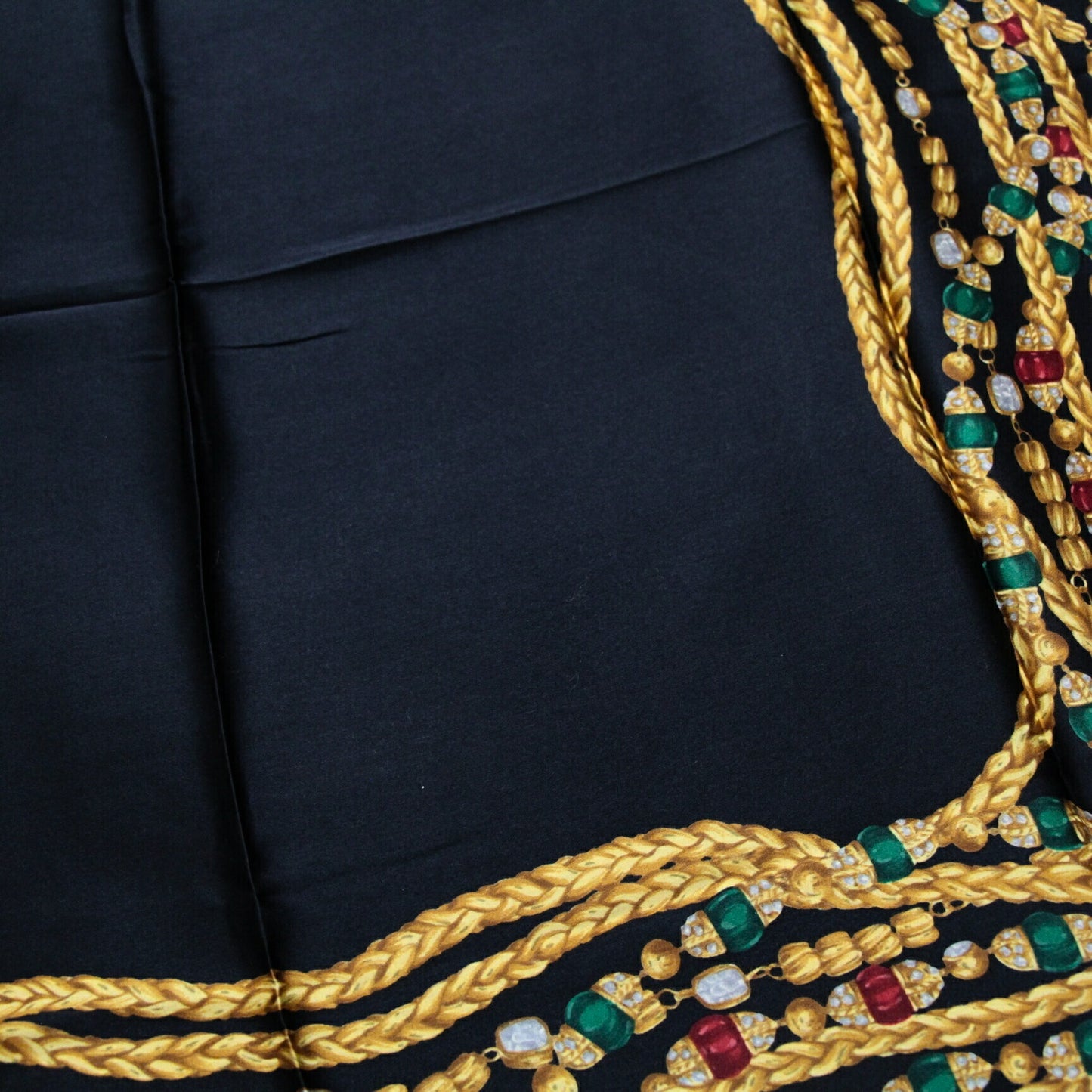 CHANEL Vintage Jewel Twist Chain Scarf Black Size ONE SIZE