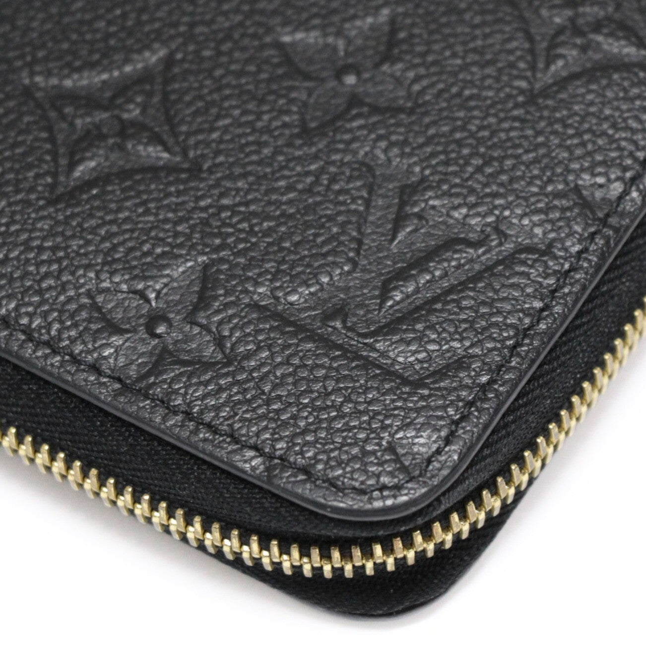 Louis Vuitton Zippy Wallet Black Wallet Size ONE SIZE