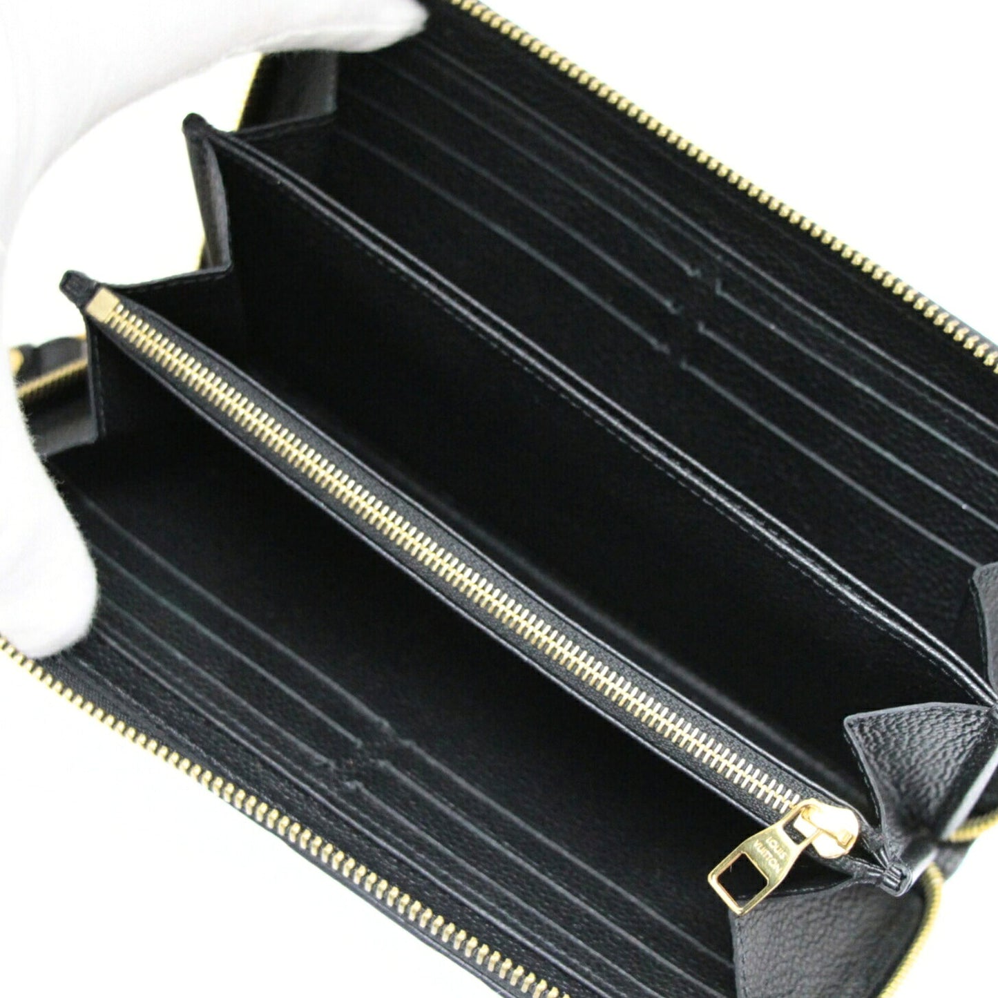 Louis Vuitton Zippy Wallet Black Wallet Size ONE SIZE