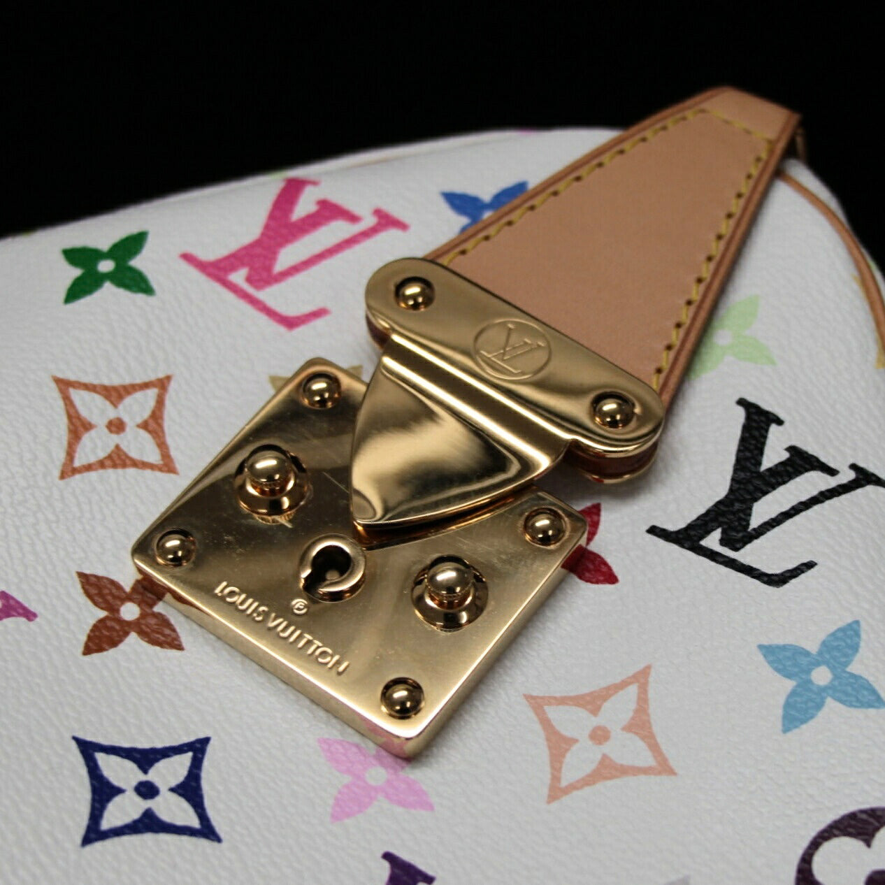 Louis Vuitton Keepall 45 Monogram Bag White Size ONE SIZE