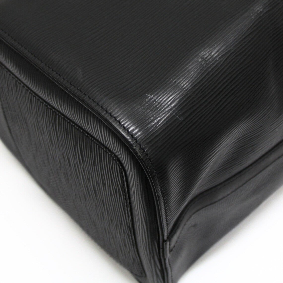 Louis Vuitton Keepall 45 Epi Leather Bag Black Size ONE SIZE