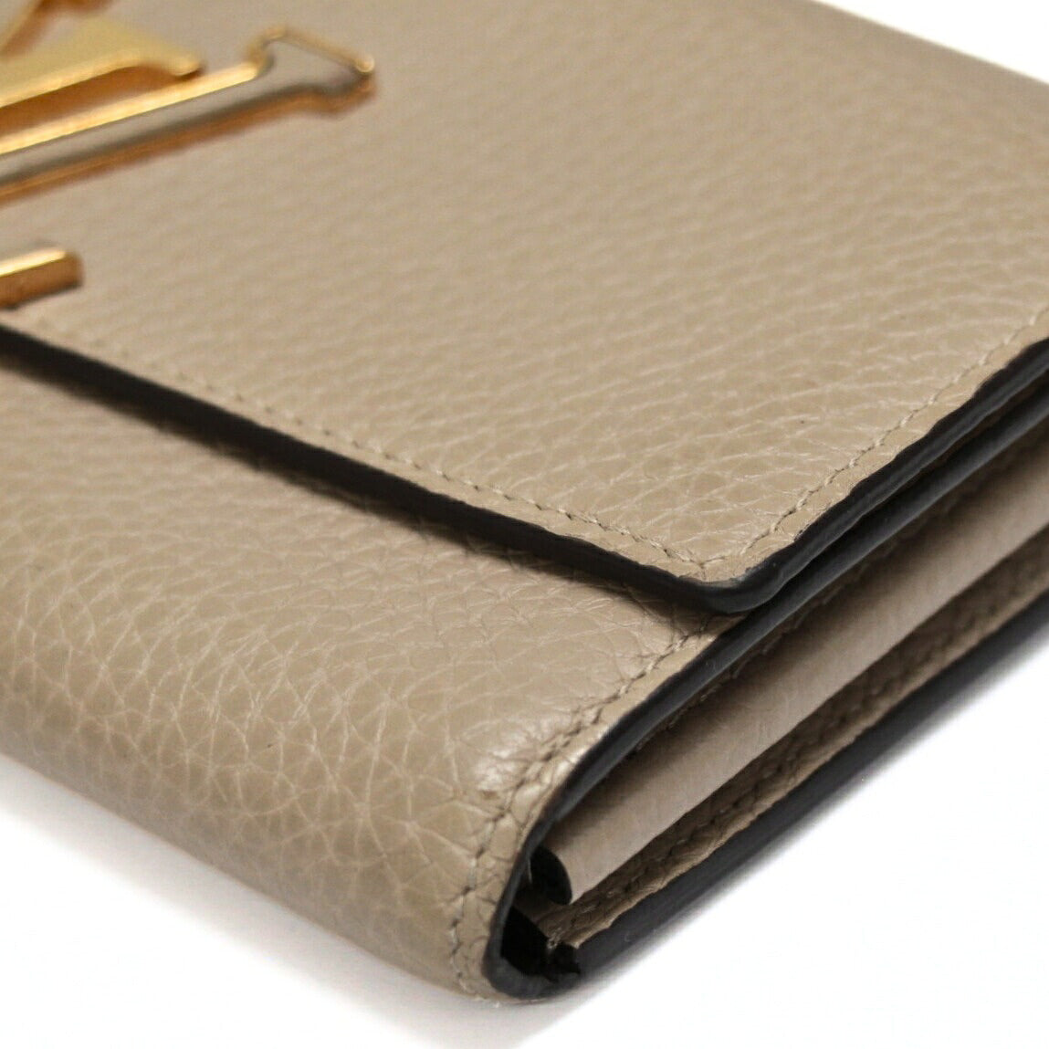 Louis Vuitton Capucines Taurillon Wallet Gray Size ONE SIZE