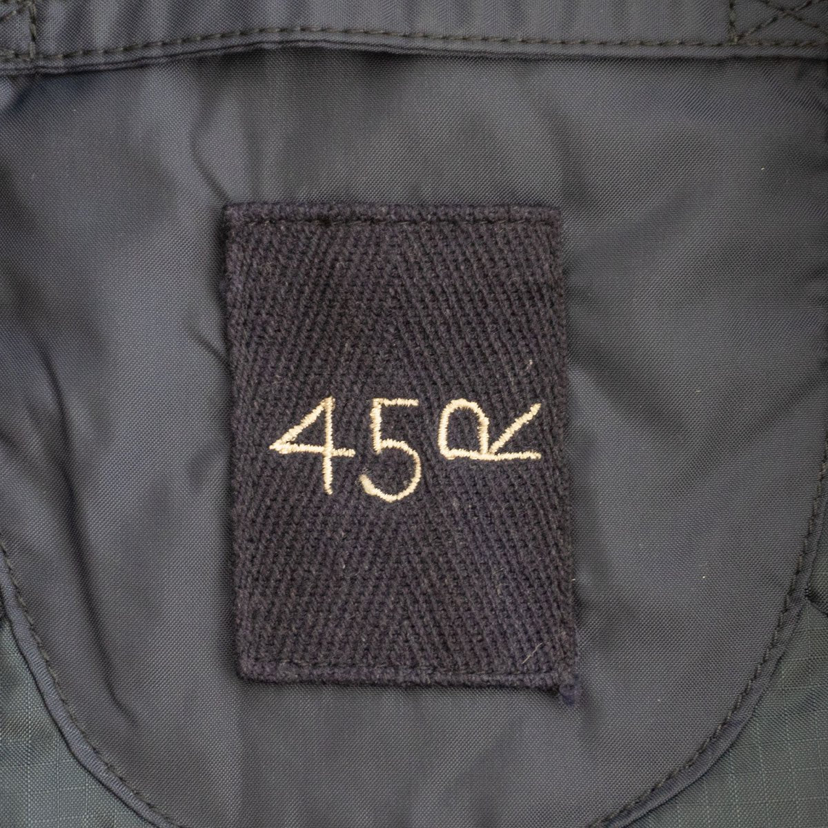 45R Nylon Quilted 908 Coat Navy Size M