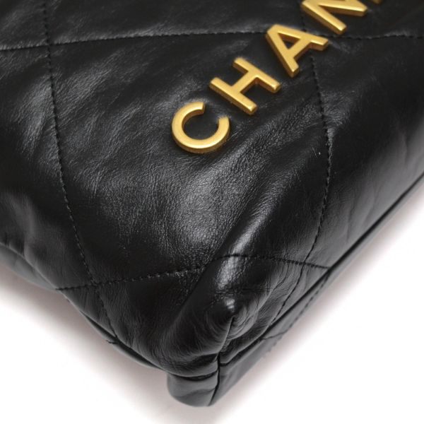CHANEL 22 Mini Calfskin Chain Bag Black Size ONE SIZE