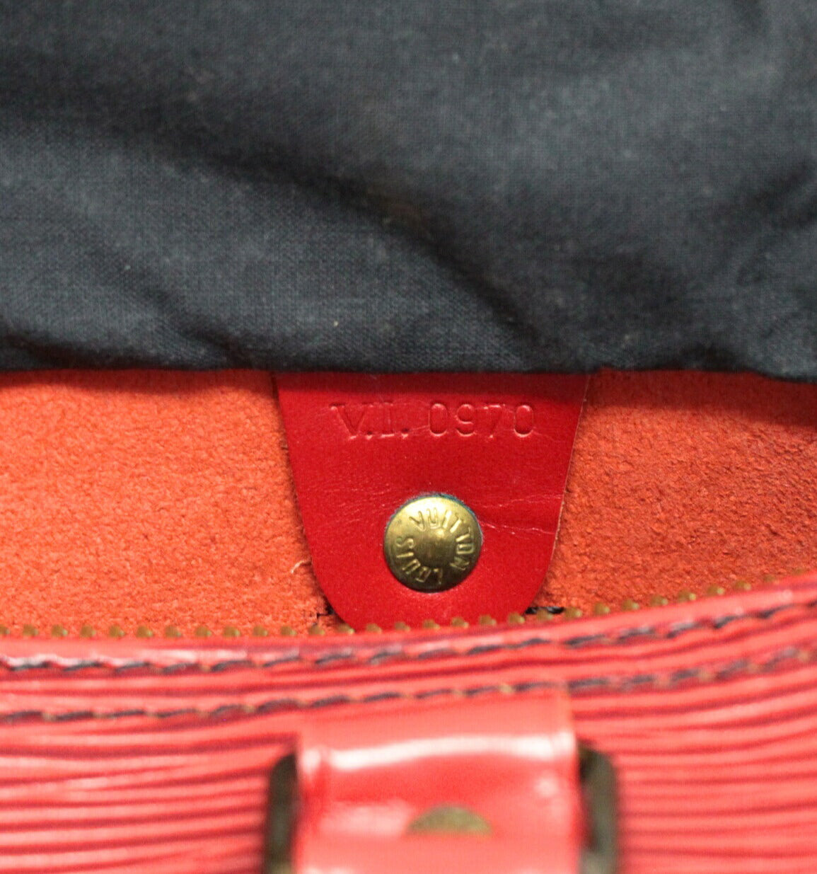 Louis Vuitton Epi Speedy 25 Boston Bag Red Size ONE SIZE