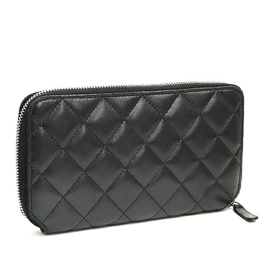 CHANEL Matelasse Lambskin Wallet Black Size ONE SIZE