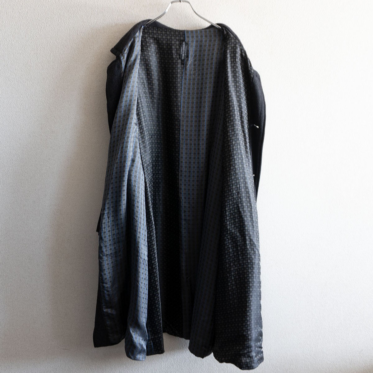 Geoffrey B. Small handmade fully-lined 4-button oversized coat Size S