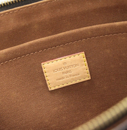 Louis Vuitton Popincourt Handbag Brown Size ONE SIZE