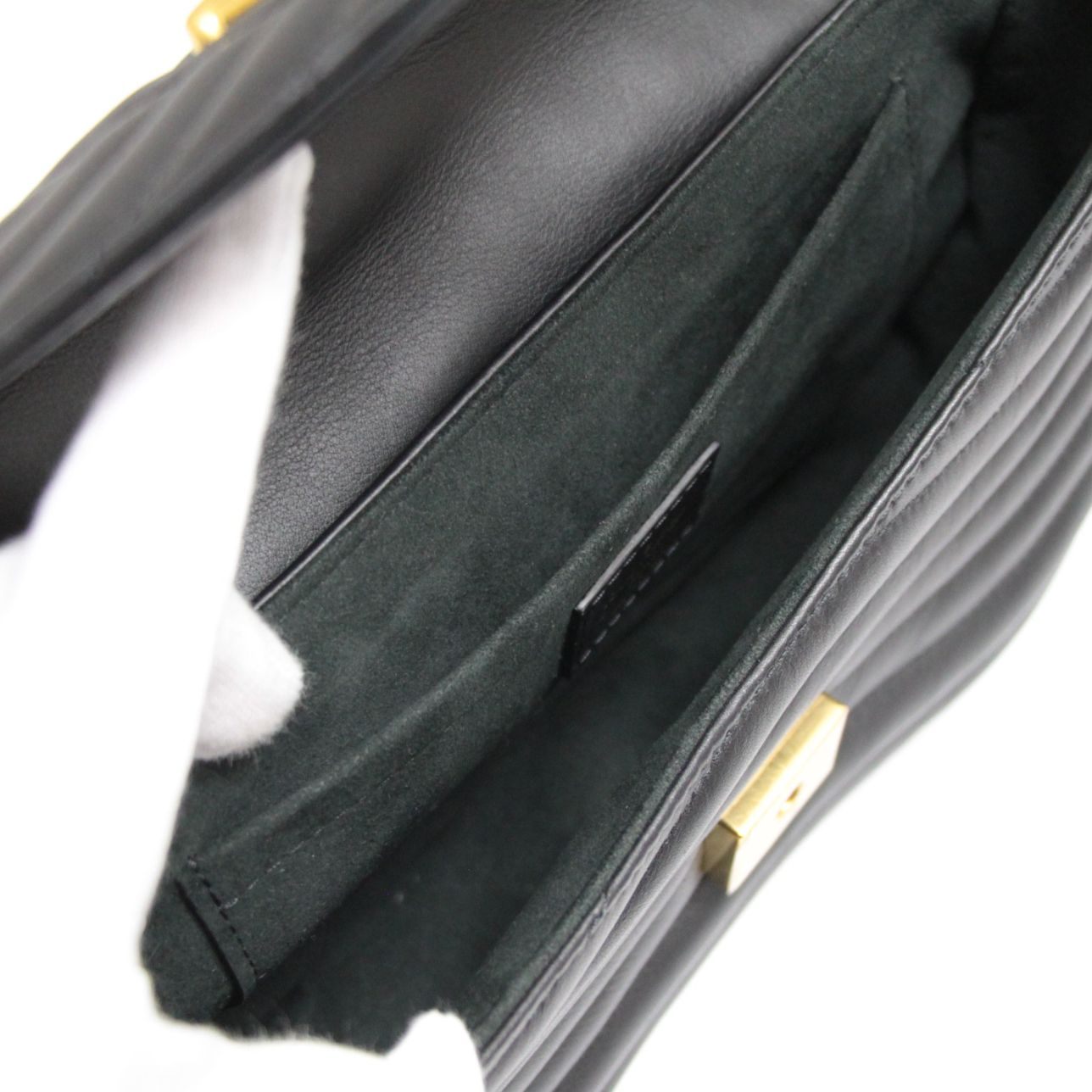 Louis Vuitton New Wave Chain Bag MM Bag Black Size ONE SIZE