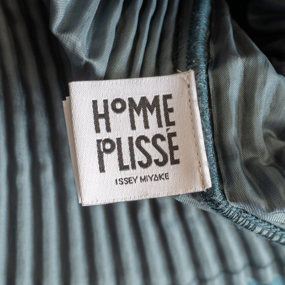 HOMME PLISSE ISSEY MIYAKE Pleated Jacket Size M
