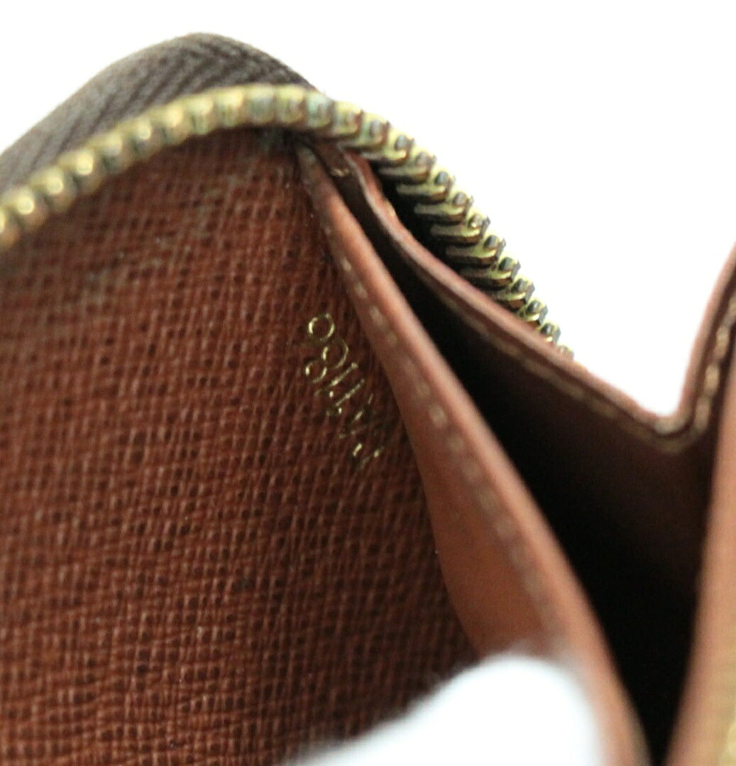 Louis Vuitton Monogram Zippy Wallet Brown Size ONE SIZE
