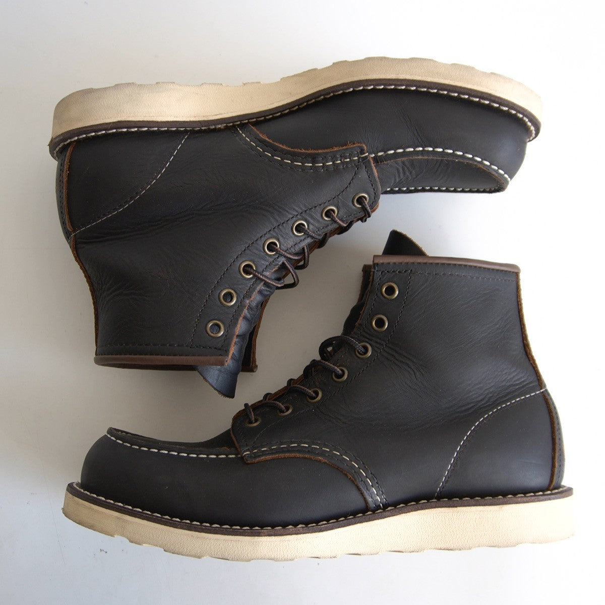 REDWING 8849 6inch Classic Moc Toe Boots Black Size 8.5D