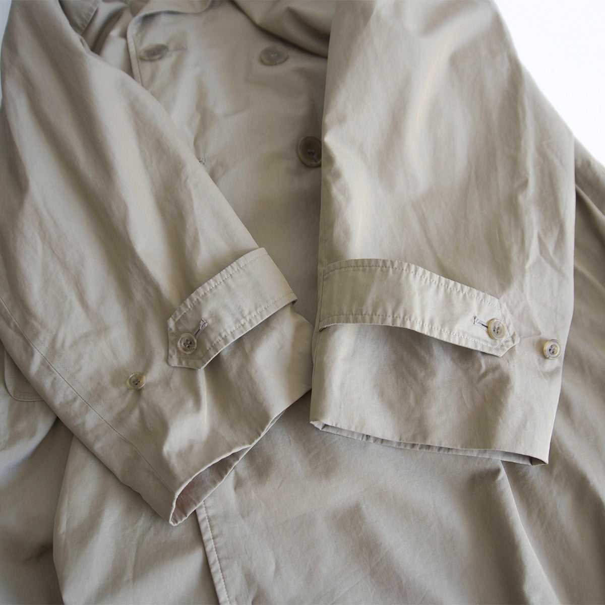 INVERTERE 90S Trench coat Size 40