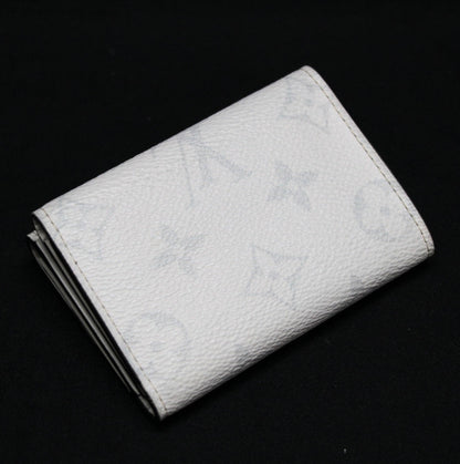 Louis Vuitton Discovery Compact Wallet White Size ONE SIZE