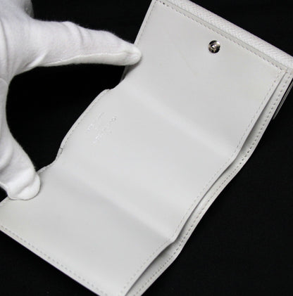 Louis Vuitton Discovery Compact Wallet White Size ONE SIZE