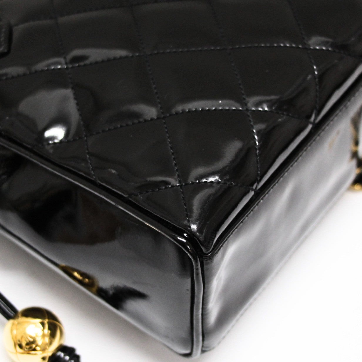 CHANEL Vintage Matelasse Patent Bag Black Size ONE SIZE