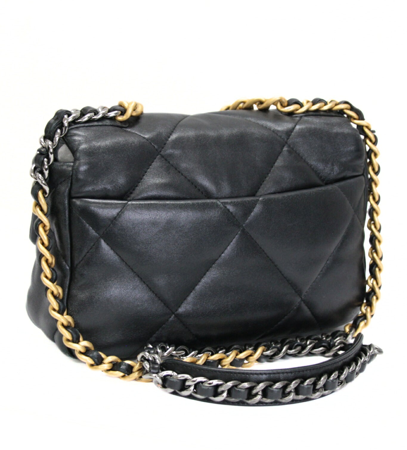 CHANEL Chanel 19 Matelasse Lambskin Bag Black Size ONE SIZE