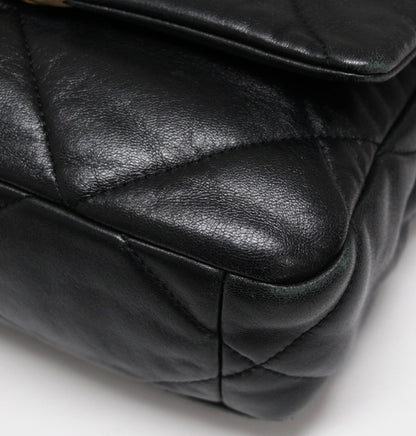 CHANEL Chanel 19 Matelasse Lambskin Bag Black Size ONE SIZE