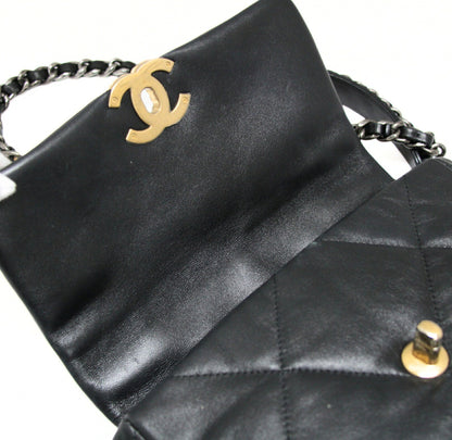 CHANEL Chanel 19 Matelasse Lambskin Bag Black Size ONE SIZE