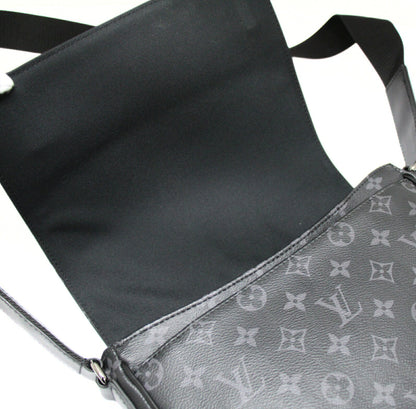 Louis Vuitton District PM Shoulder Bag Size ONE SIZE