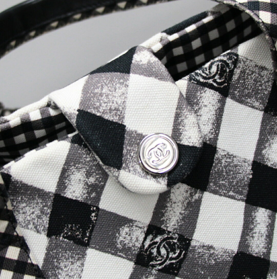 CHANEL 2000 Cruise Gingham Check Tote Bag Size ONE SIZE