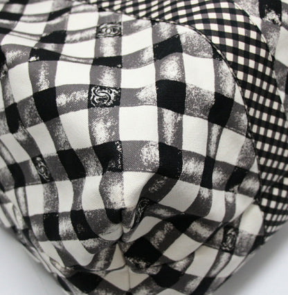 CHANEL 2000 Cruise Gingham Check Tote Bag Size ONE SIZE
