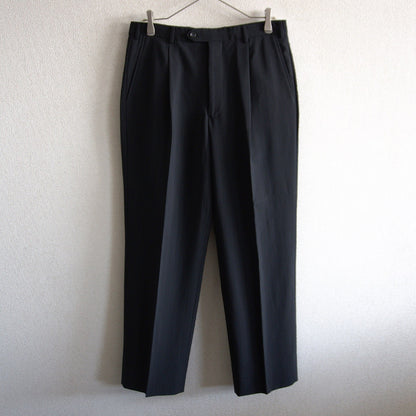 ARMANI COLLEZIONI Spring/Summer 1-Tuck Stripe Slacks Size 40