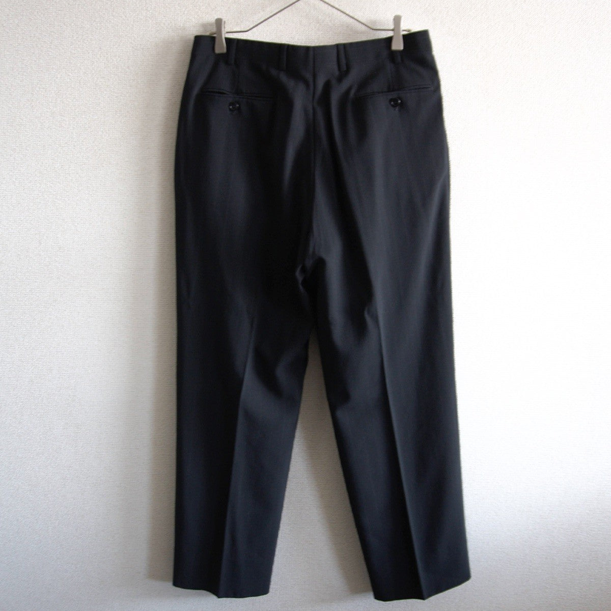 ARMANI COLLEZIONI Spring/Summer 1-Tuck Stripe Slacks Size 40