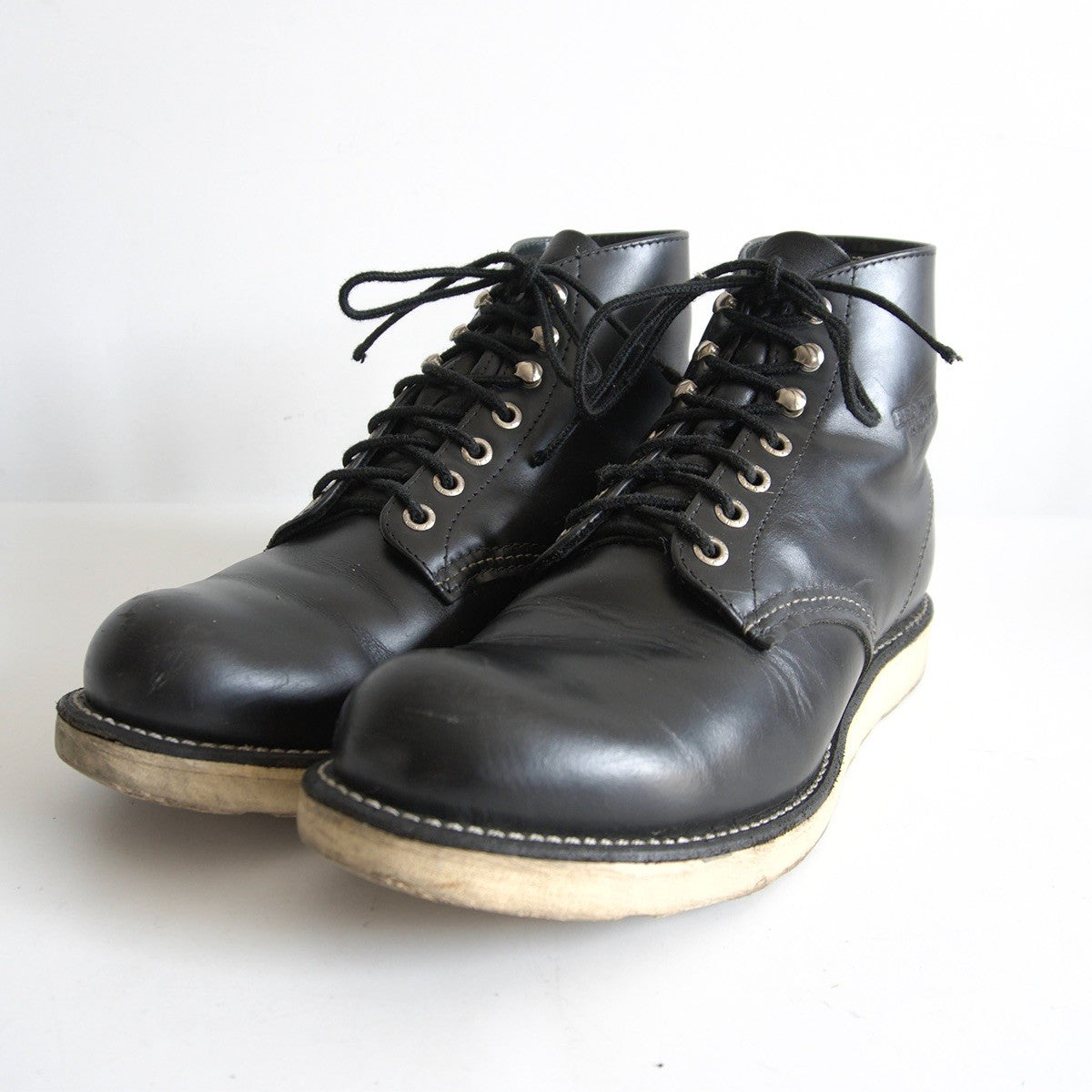 REDWING 8165 6-inch Classic Round Boots Made in USA Size 8