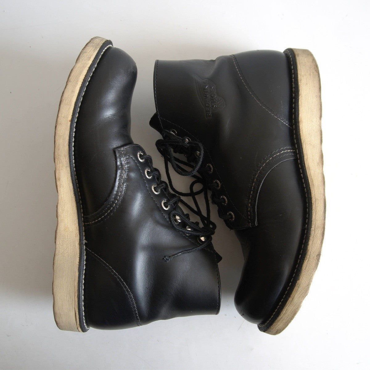 REDWING 8165 6-inch Classic Round Boots Made in USA Size 8