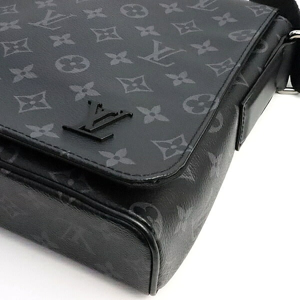 Louis Vuitton District PM Shoulder Bag Size ONE SIZE Black